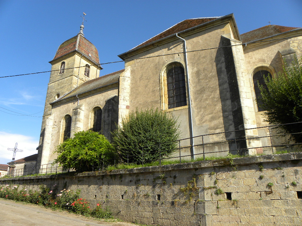 https://www.villers-les-luxeuil.com/projets/villers/files/images/0_Base_LVC/Monument_Eglise/Eglise_1.jpg