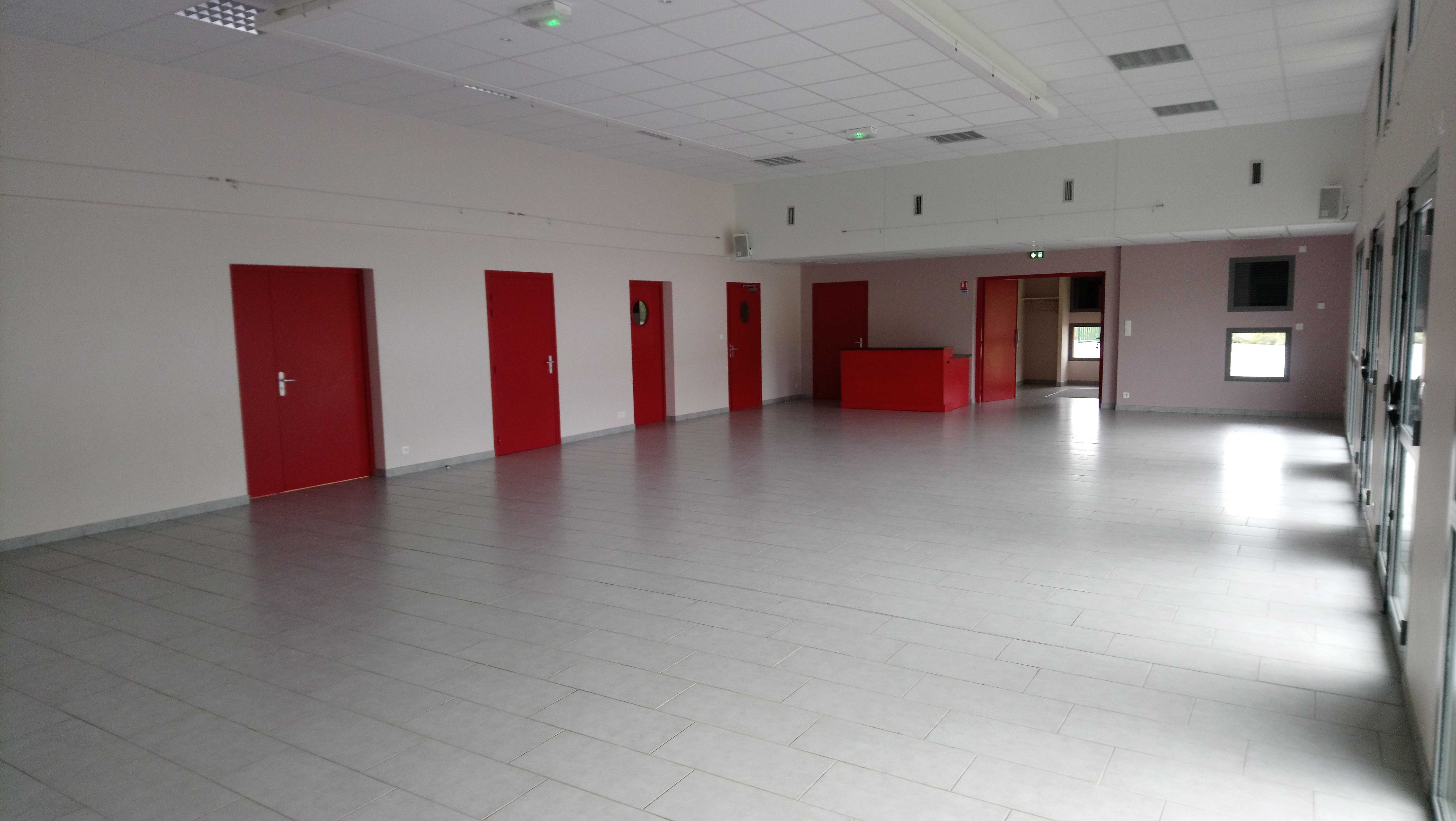 Configuration_salle_de_convivialite_5.jpg