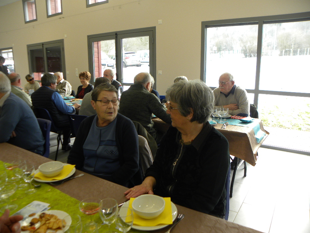Repas_Anciens_2017_01_14_Annie_4.jpg
