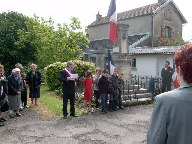 commemoration_du_8_mai_2010_8.jpg